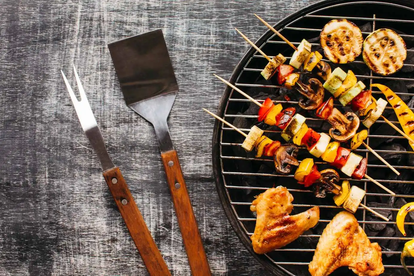 The Complete Guide to Charcoal Grills and Smokers Everything You Need to Know