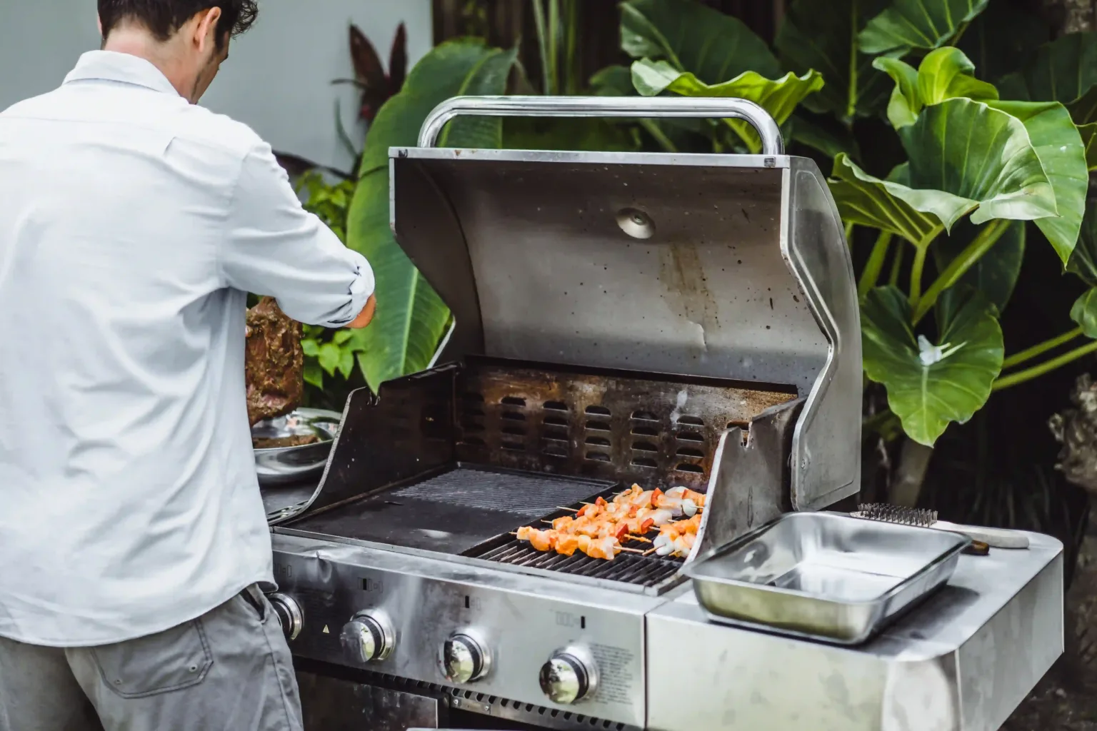 How Does a Gas Kettle Barbecue Compare to Other BBQ