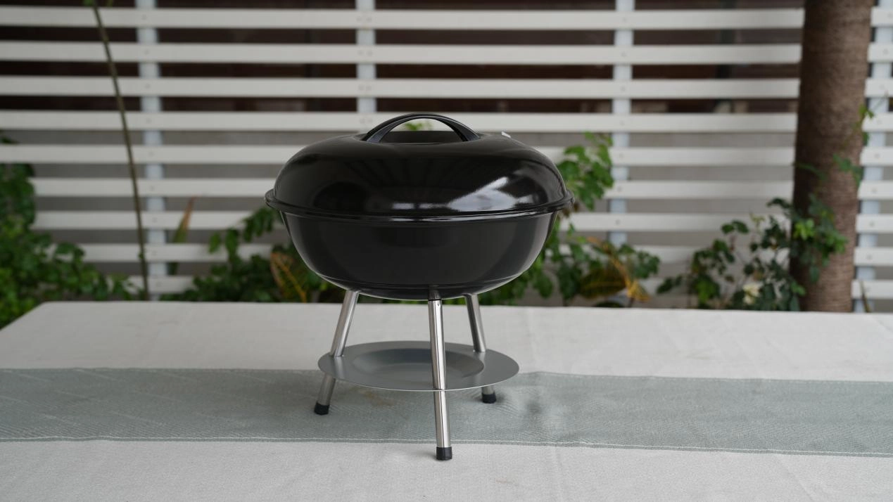 portable kettle barbecues1